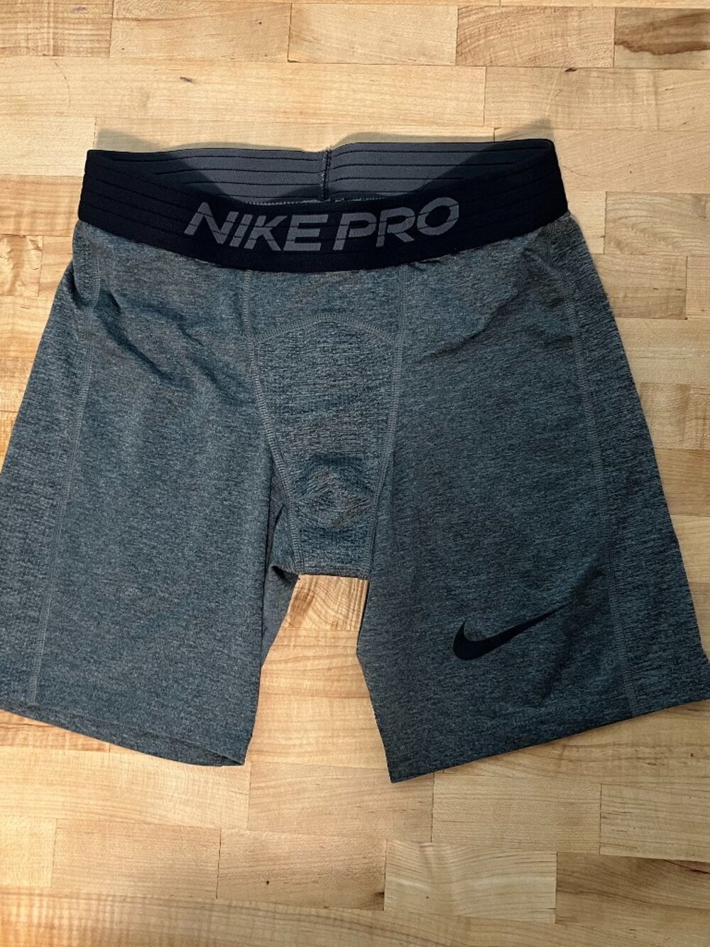 Men's Medium Nike Pro Dri Fit Compression Shorts Heather Gray